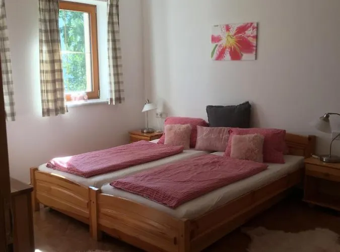 Sonnenweg 公寓 斯拉德明