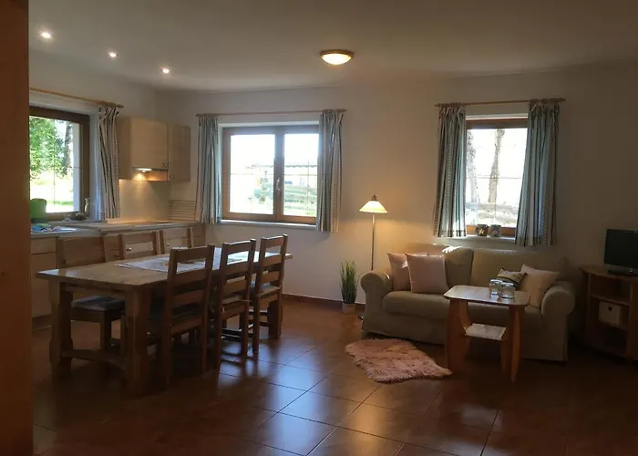 Sonnenweg 公寓 斯拉德明